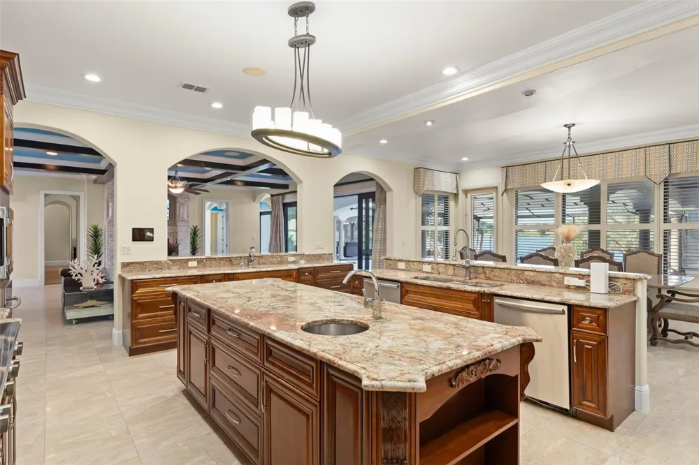 9575 WESTOVER ROBERTS ROAD Windermere, FL 34786