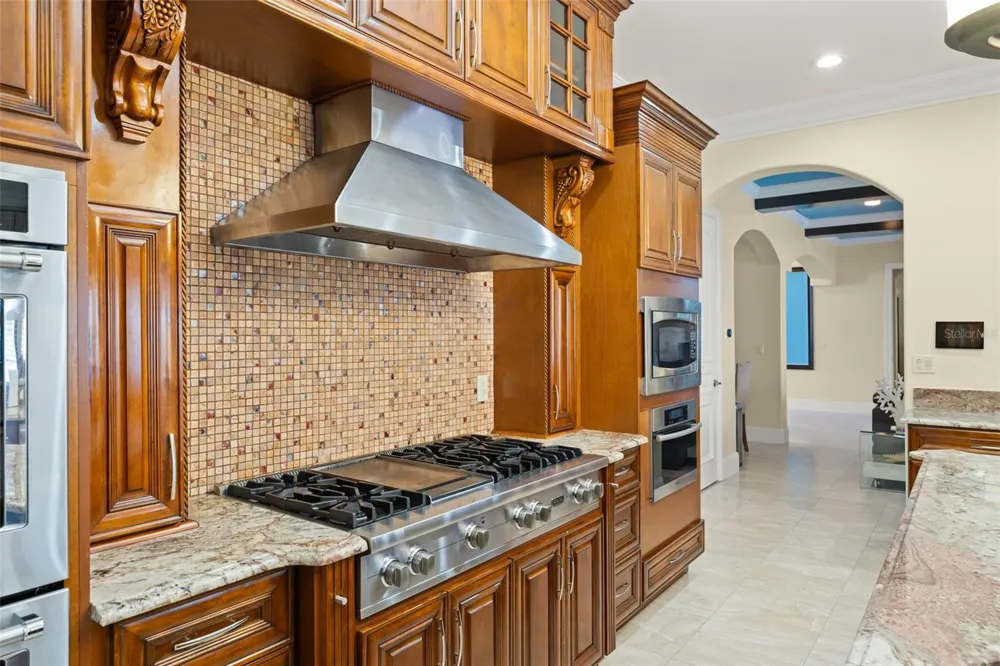 9575 WESTOVER ROBERTS ROAD Windermere, FL 34786
