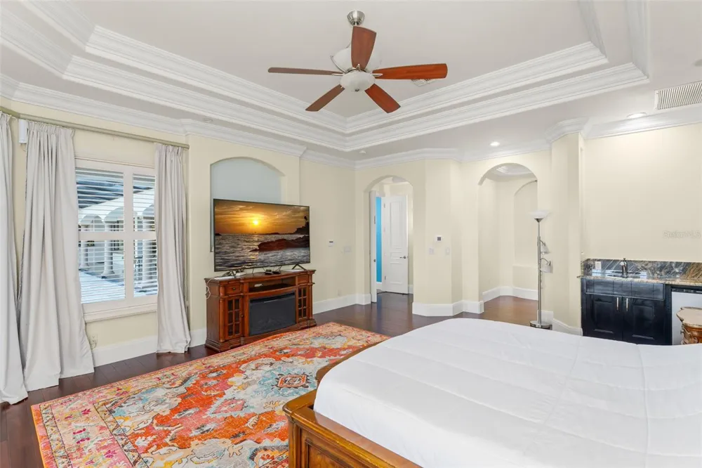 9575 WESTOVER ROBERTS ROAD Windermere, FL 34786