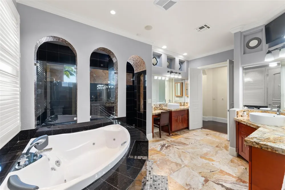 9575 WESTOVER ROBERTS ROAD Windermere, FL 34786