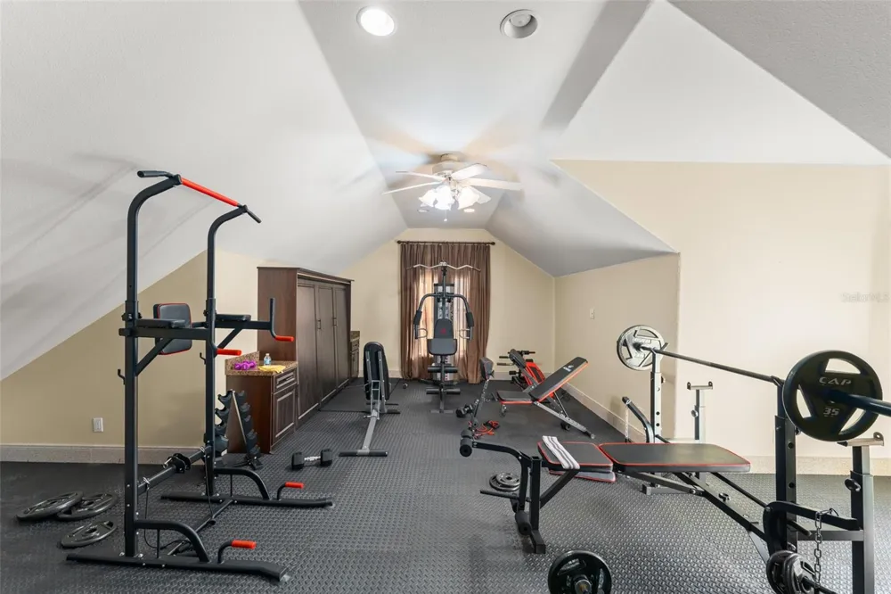 9575 WESTOVER ROBERTS ROAD Windermere, FL 34786