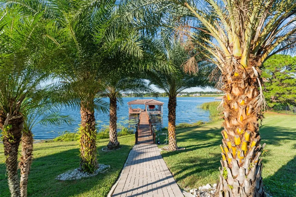 9575 WESTOVER ROBERTS ROAD Windermere, FL 34786