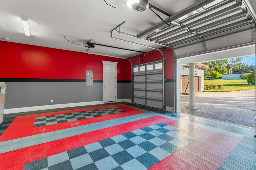 9575 WESTOVER ROBERTS ROAD Windermere, FL 34786