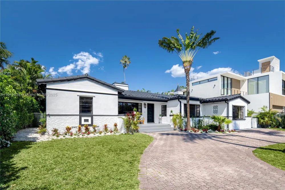 118 E 3rd Ct Miami Beach, FL 33139