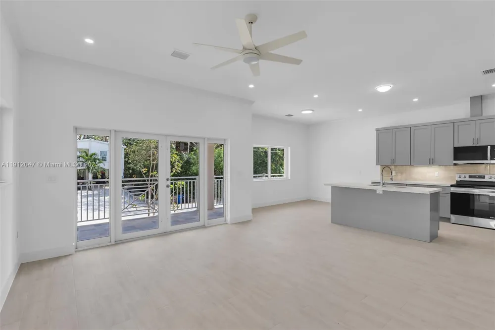 Address Not Shown Key Largo, FL 33037