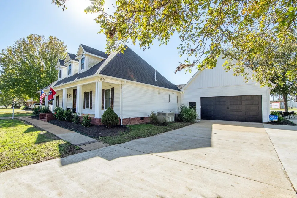 635 PATTERSON RD Savannah, TN 38372