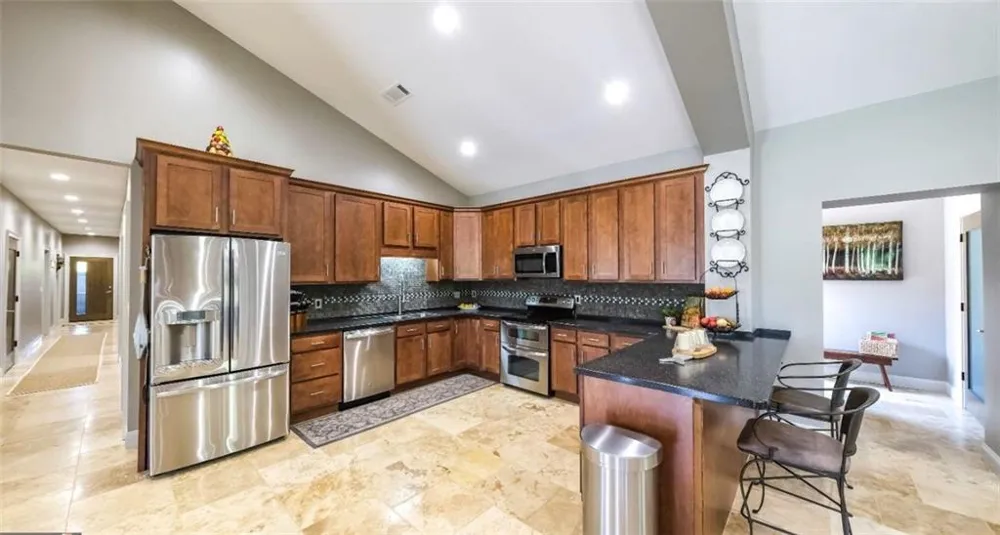 1600 Happy Hollow Road Roopville, GA 30170