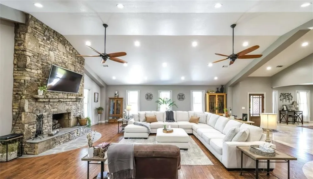 1600 Happy Hollow Road Roopville, GA 30170