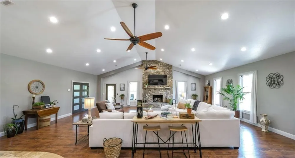 1600 Happy Hollow Road Roopville, GA 30170