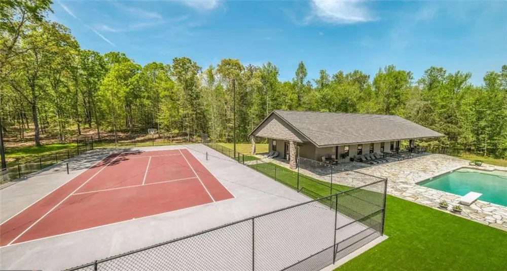 1600 Happy Hollow Road Roopville, GA 30170