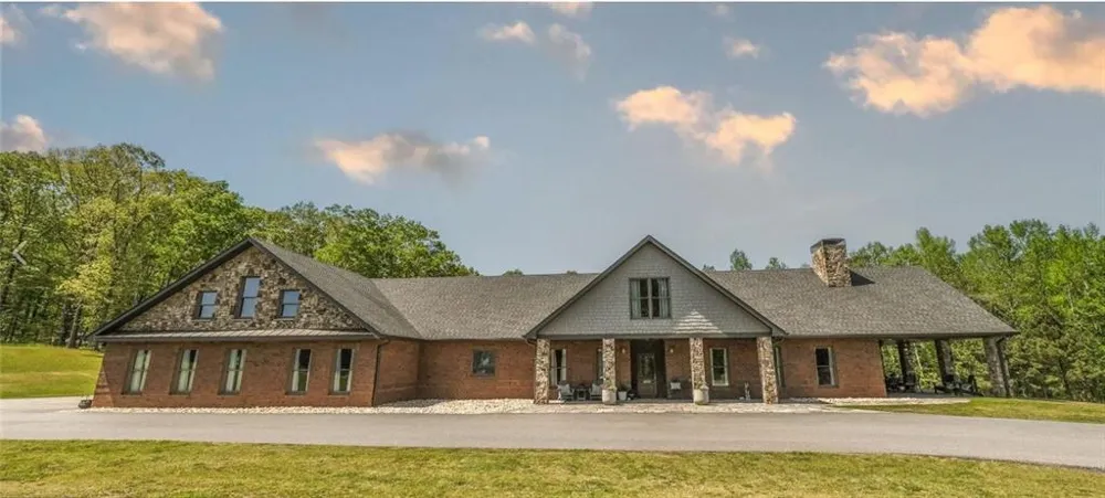 1600 Happy Hollow Road Roopville, GA 30170