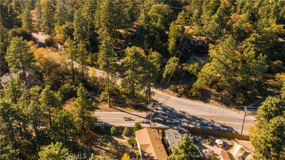 23700 Clement Way Idyllwild, CA 92549