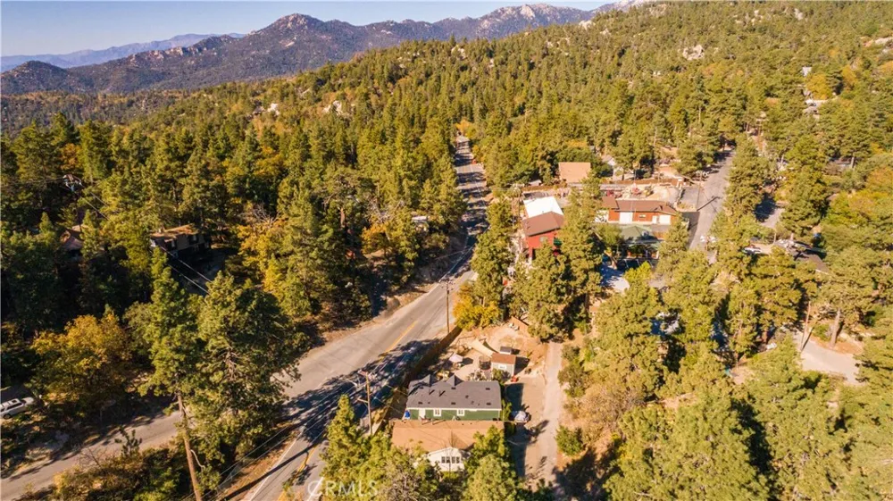 23700 Clement Way Idyllwild, CA 92549