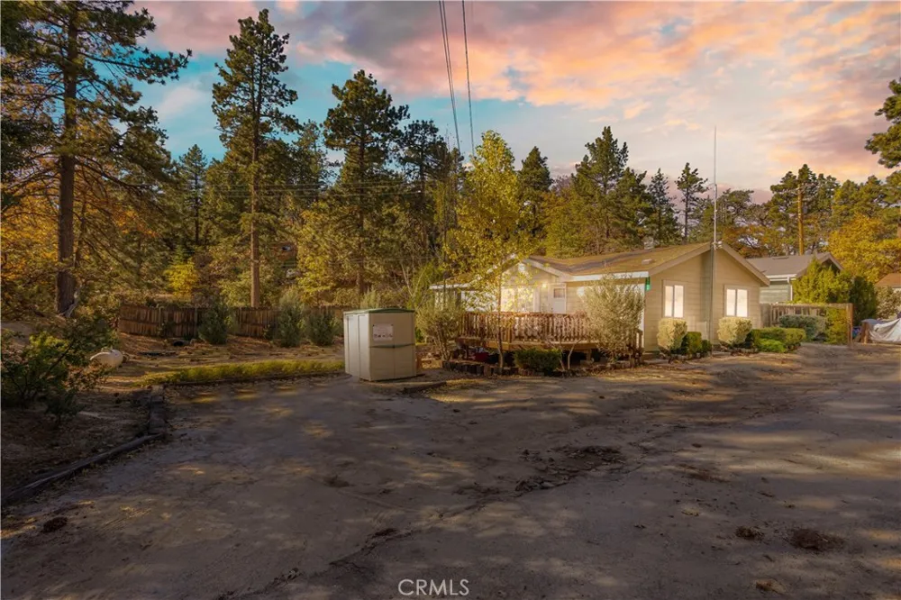 23700 Clement Way Idyllwild, CA 92549