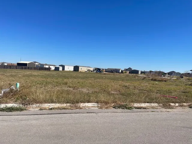 261 Rustler Pass Kyle, TX 78640
