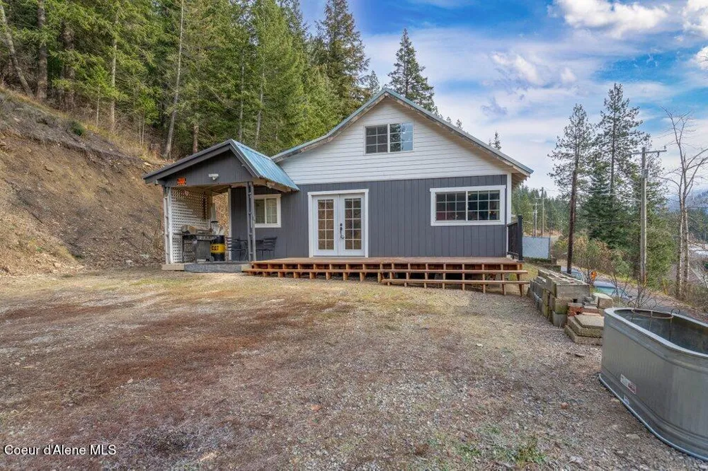 411 Pine Street Mullan, ID 83846