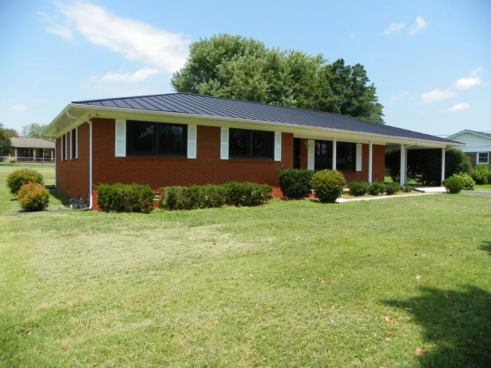 202 Gillen Dr Sparta, TN 38583