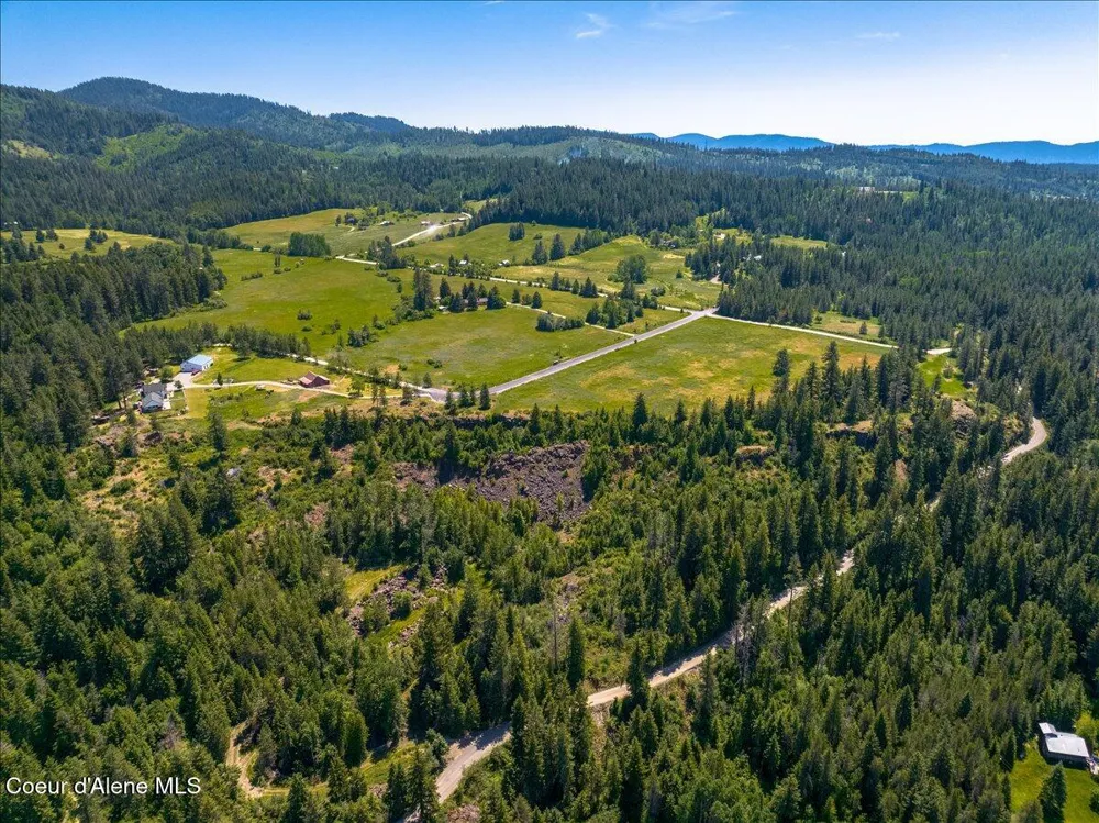 Rimrock Road Hayden, ID 83835