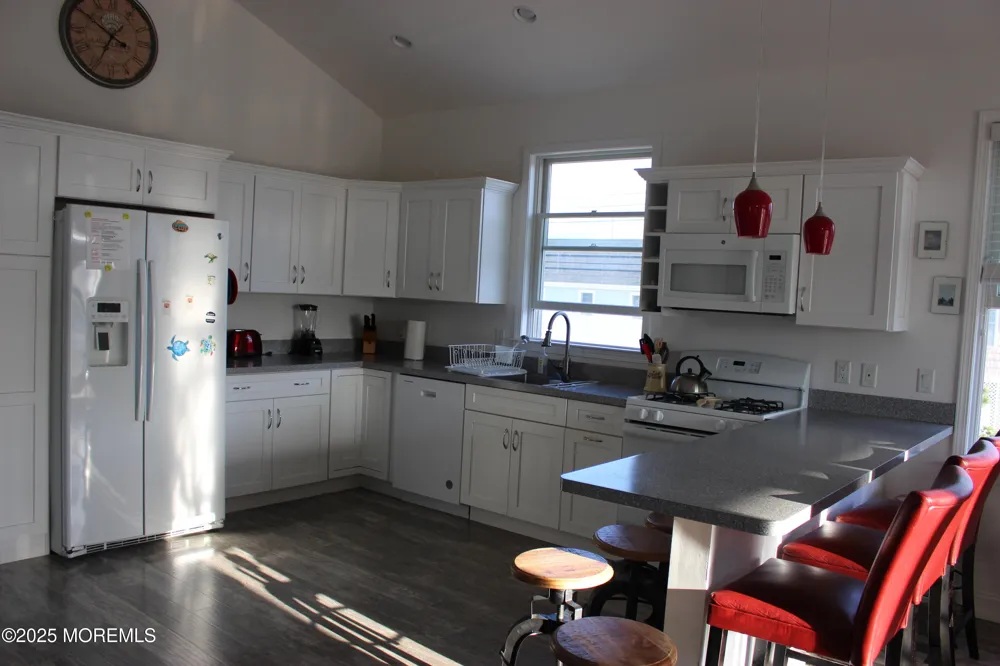 128 W Osprey Way Lavallette, NJ 08735