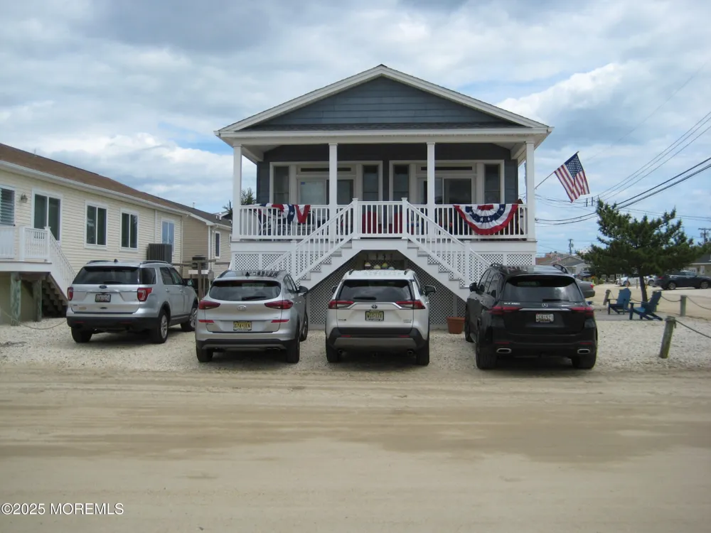 128 W Osprey Way Lavallette, NJ 08735