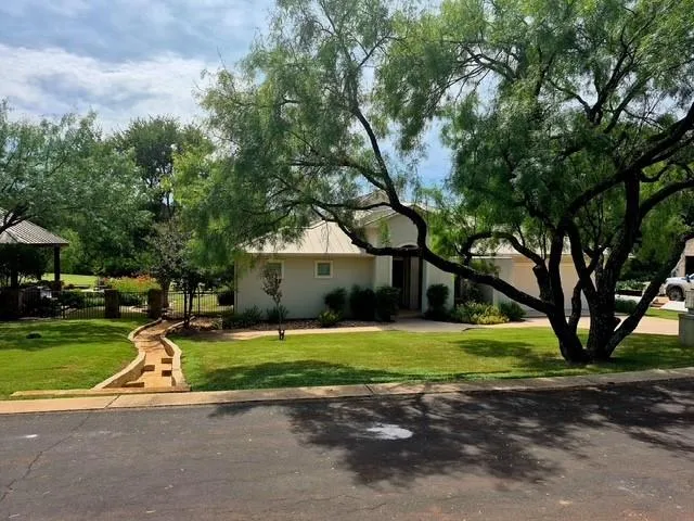 1105 Hi Fault Horseshoe Bay, TX 78657