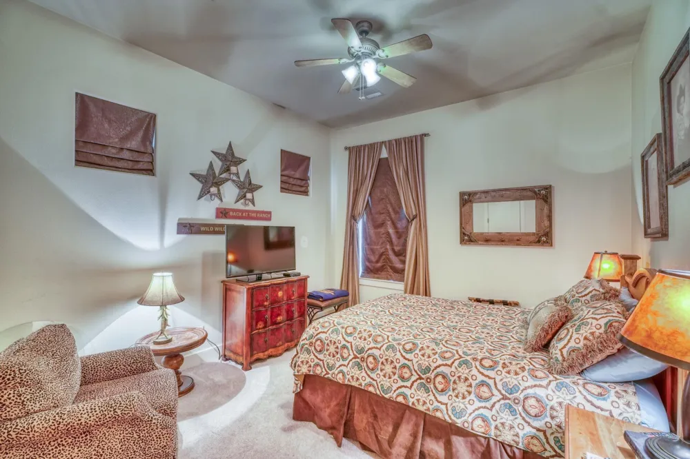 1105 Hi Fault Horseshoe Bay, TX 78657