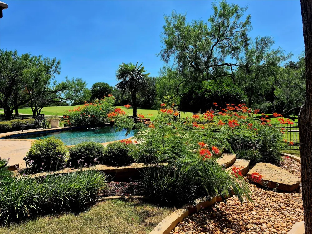 1105 Hi Fault Horseshoe Bay, TX 78657
