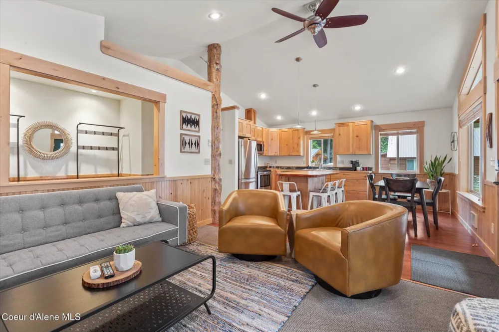 70 S Granite Bay Road Nordman, ID 83848