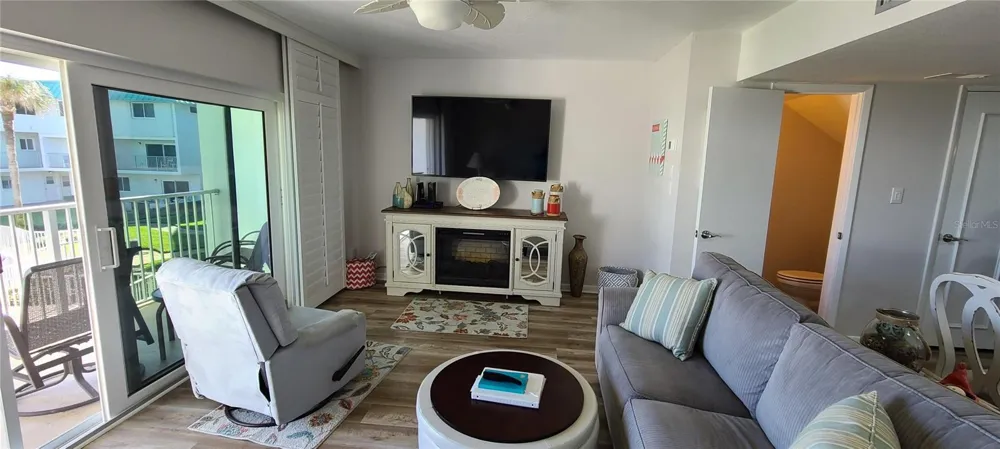 815 OCEAN SHORE BOULEVARD #7B Ormond Beach, FL 32176