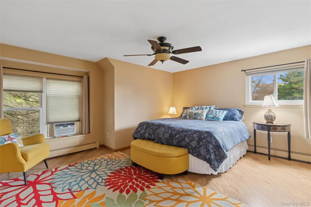 3 Meadowgrass Lane Southampton, NY 11968