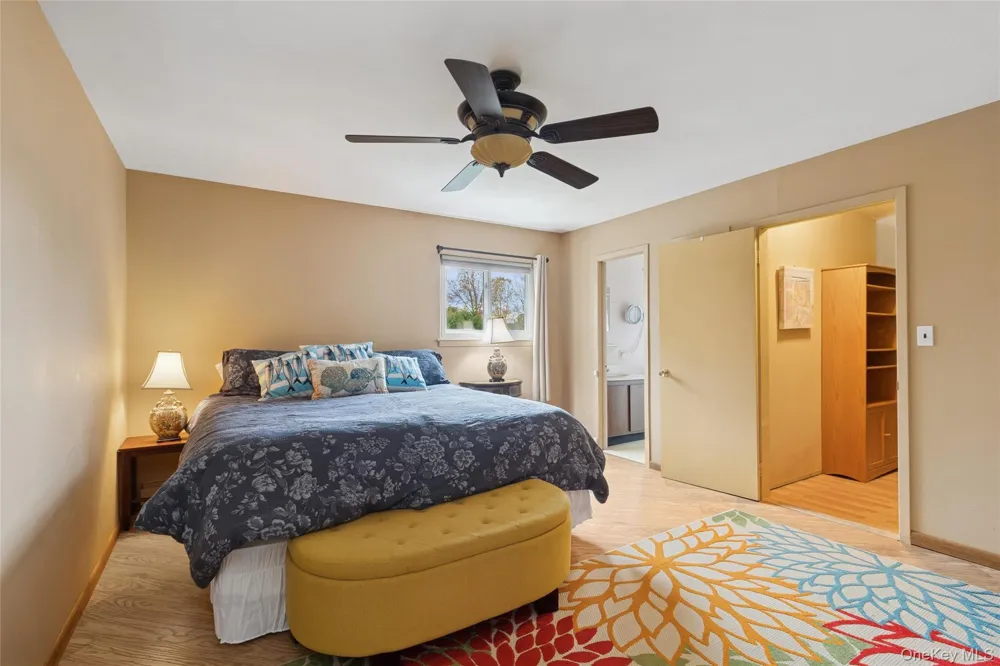 3 Meadowgrass Lane Southampton, NY 11968