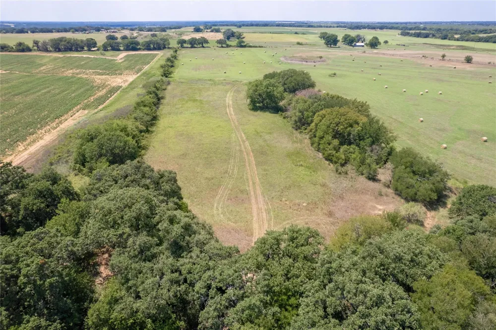 CR 452 De Leon, TX 76444