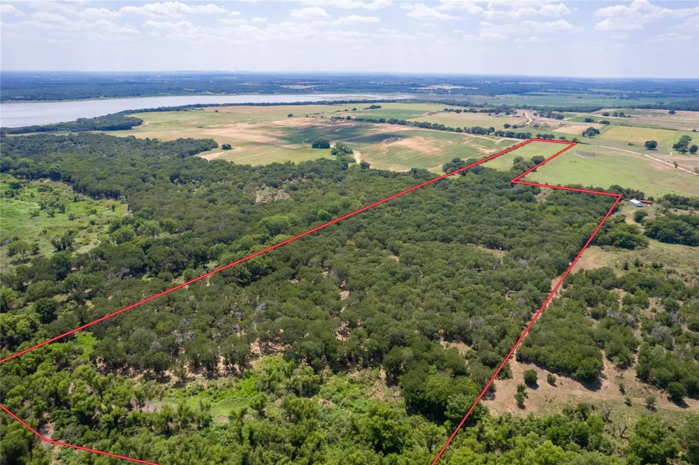 CR 452 De Leon, TX 76444