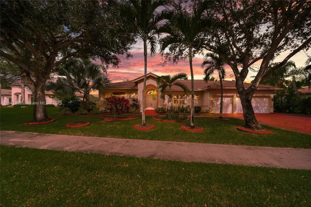 13875 SW 41st St Davie, FL 33330
