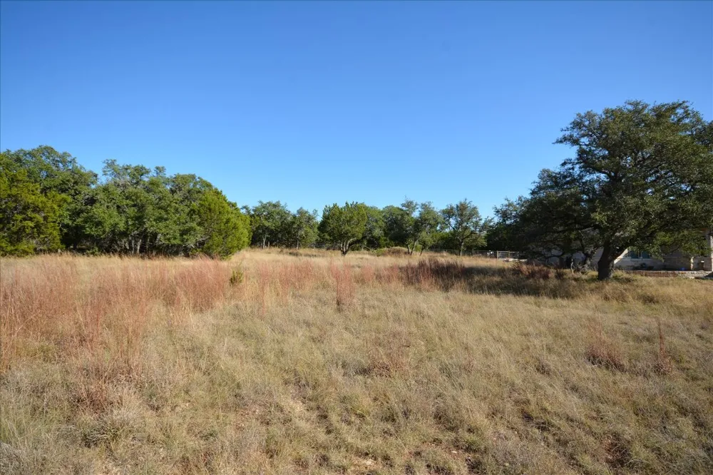 121 S JESSE STIFF DRIVE Blanco, TX 78606