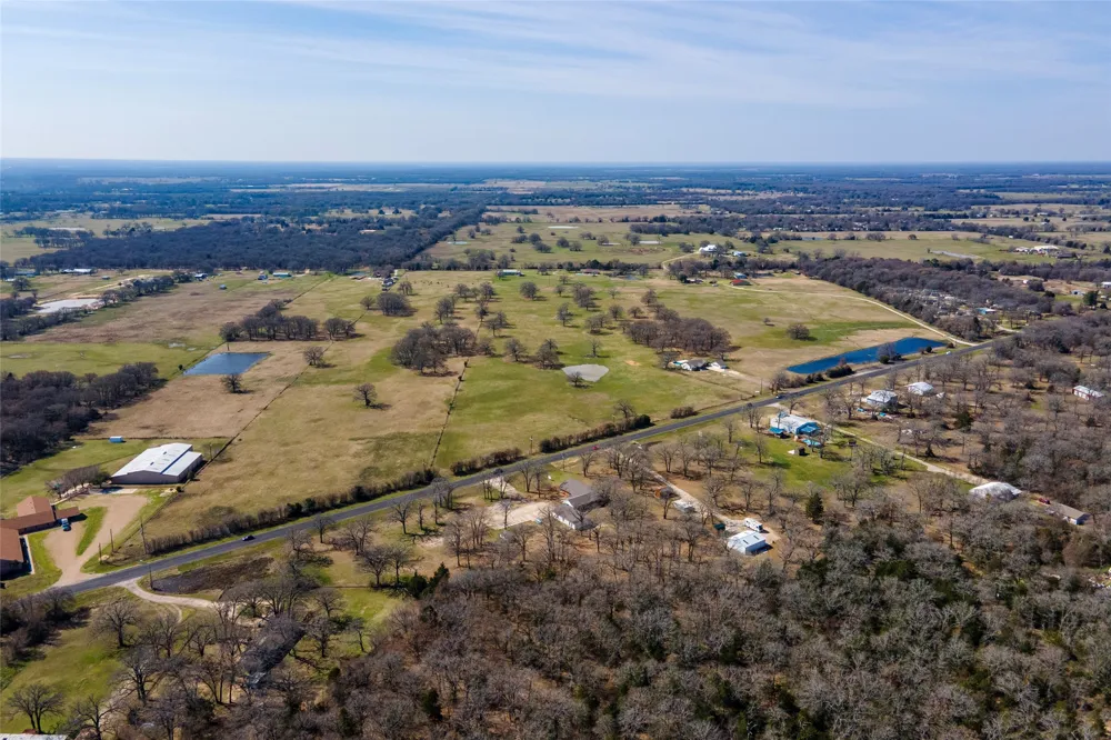 Seven Points Blvd Kemp, TX 75143