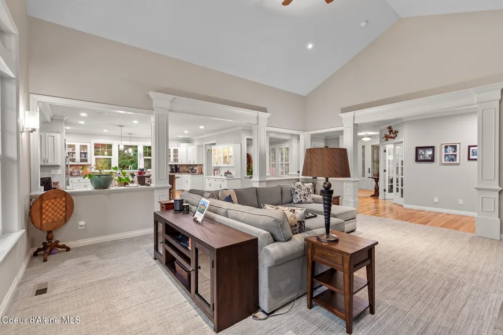 12155 Yearling Circle Hayden, ID 83835
