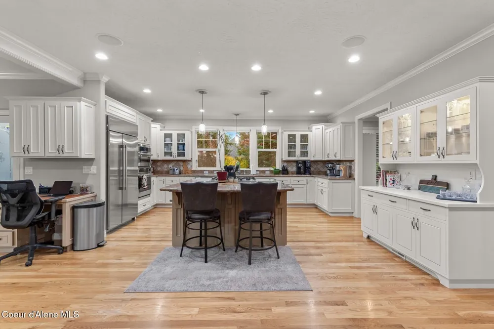 12155 Yearling Circle Hayden, ID 83835