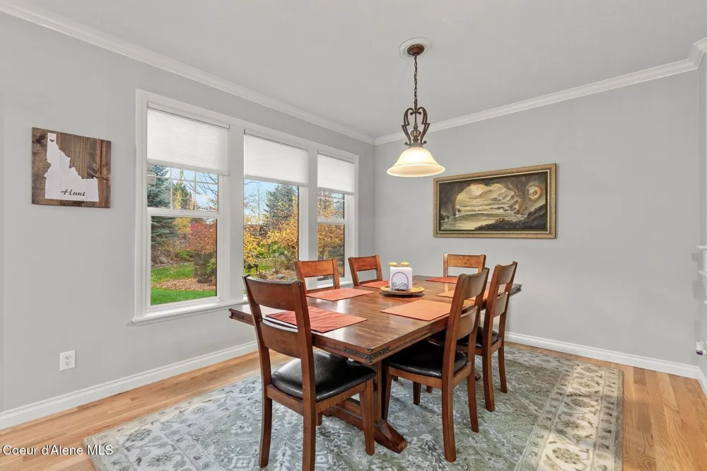 12155 Yearling Circle Hayden, ID 83835