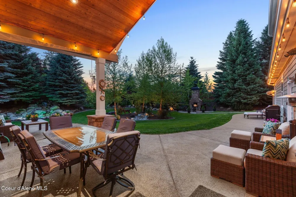 12155 Yearling Circle Hayden, ID 83835