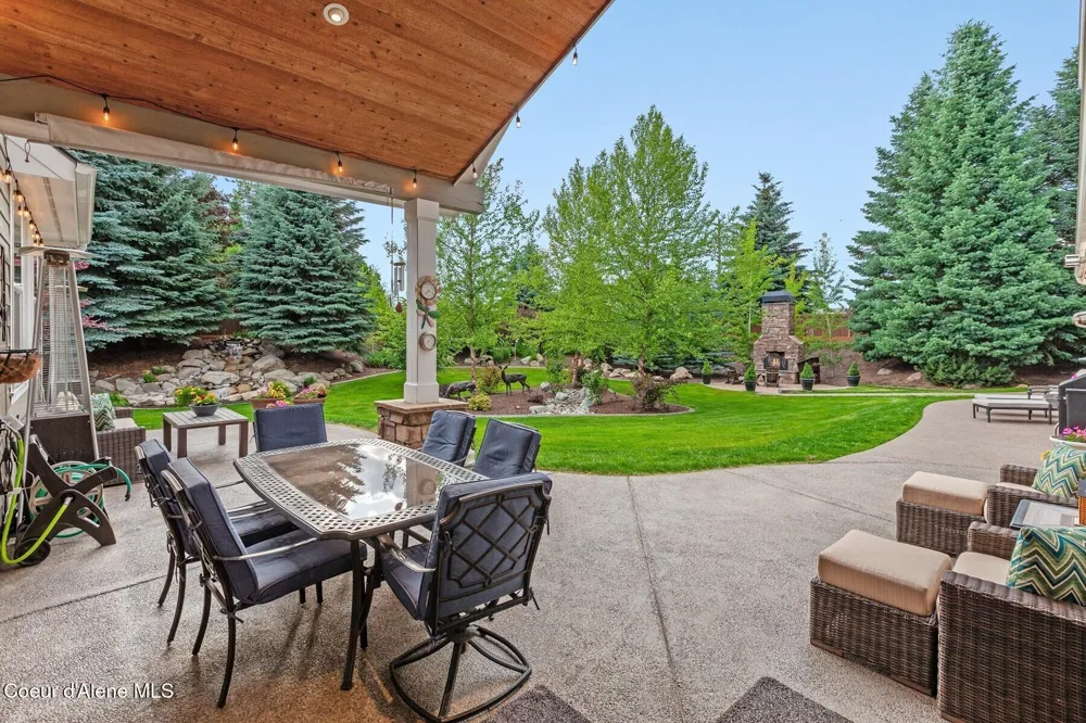 12155 Yearling Circle Hayden, ID 83835
