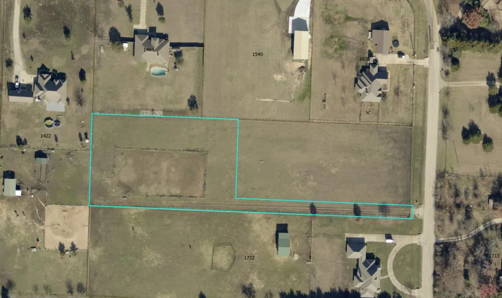 1 CR 377 Van Alstyne, TX 75495