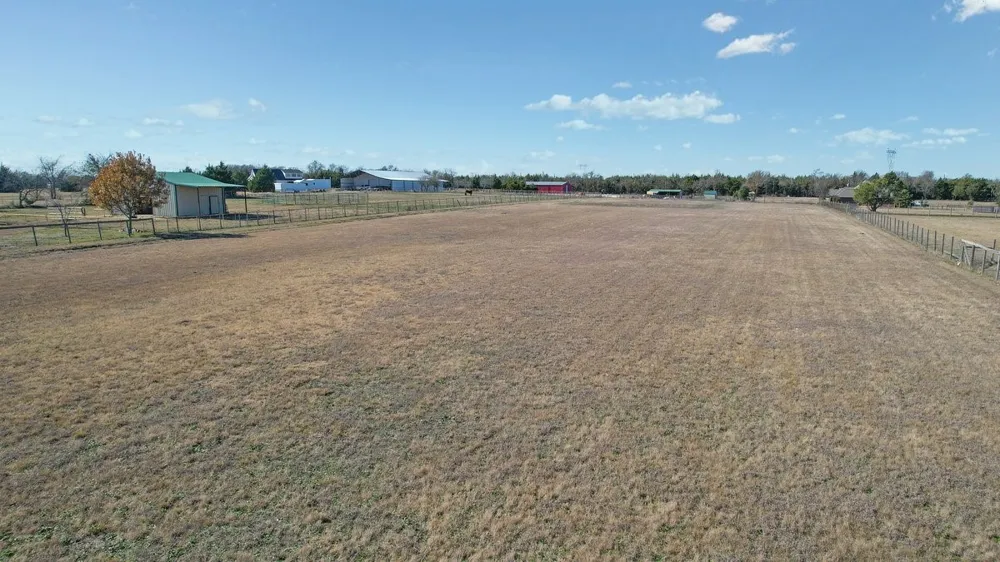 1 CR 377 Van Alstyne, TX 75495