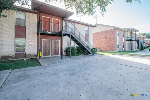 1602 Benttree Drive #A