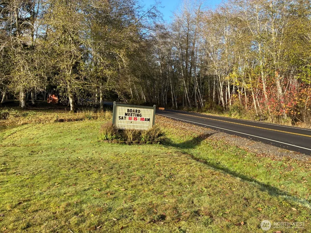 131 chimacum Drive Elma, WA 98541