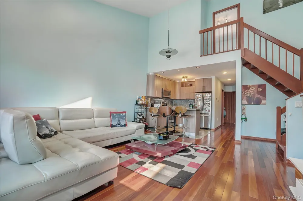 208 Beach 124th Street #6 Far Rockaway, NY 11694