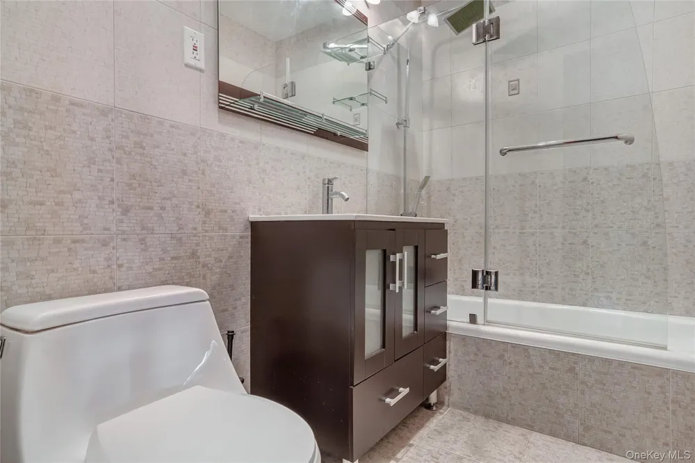 208 Beach 124th Street #6 Far Rockaway, NY 11694