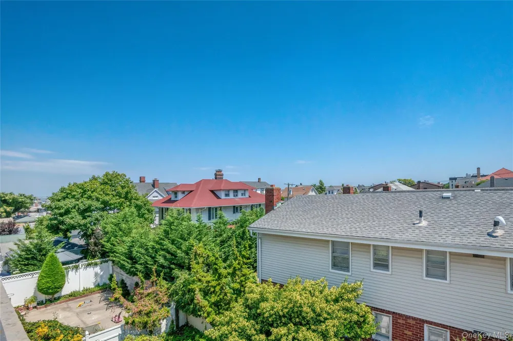 208 Beach 124th Street #6 Far Rockaway, NY 11694
