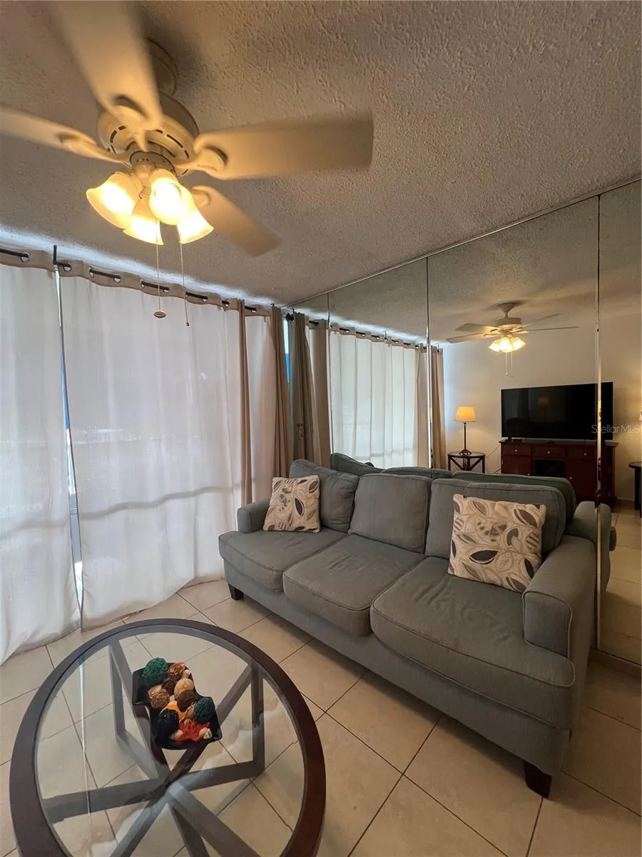 5349 ISLA VERDE AVENUE #402 Carolina, PR 00979