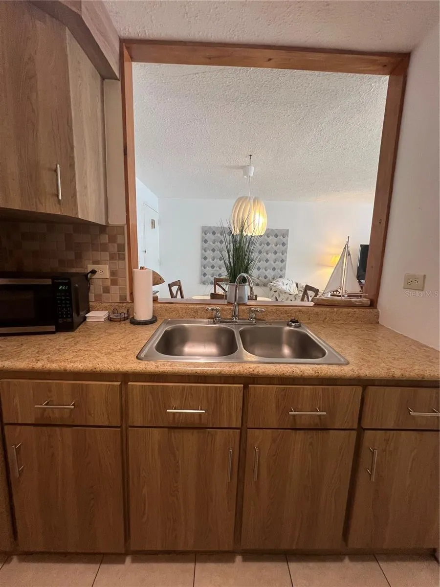 5349 ISLA VERDE AVENUE #402 Carolina, PR 00979